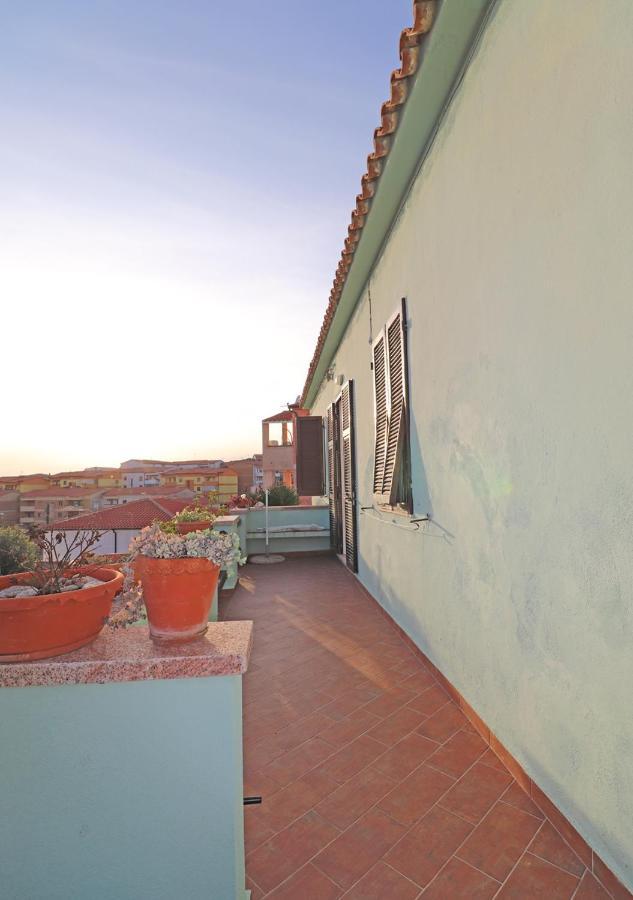 Appartamento Mongiardino 01 La Maddalena  Esterno foto